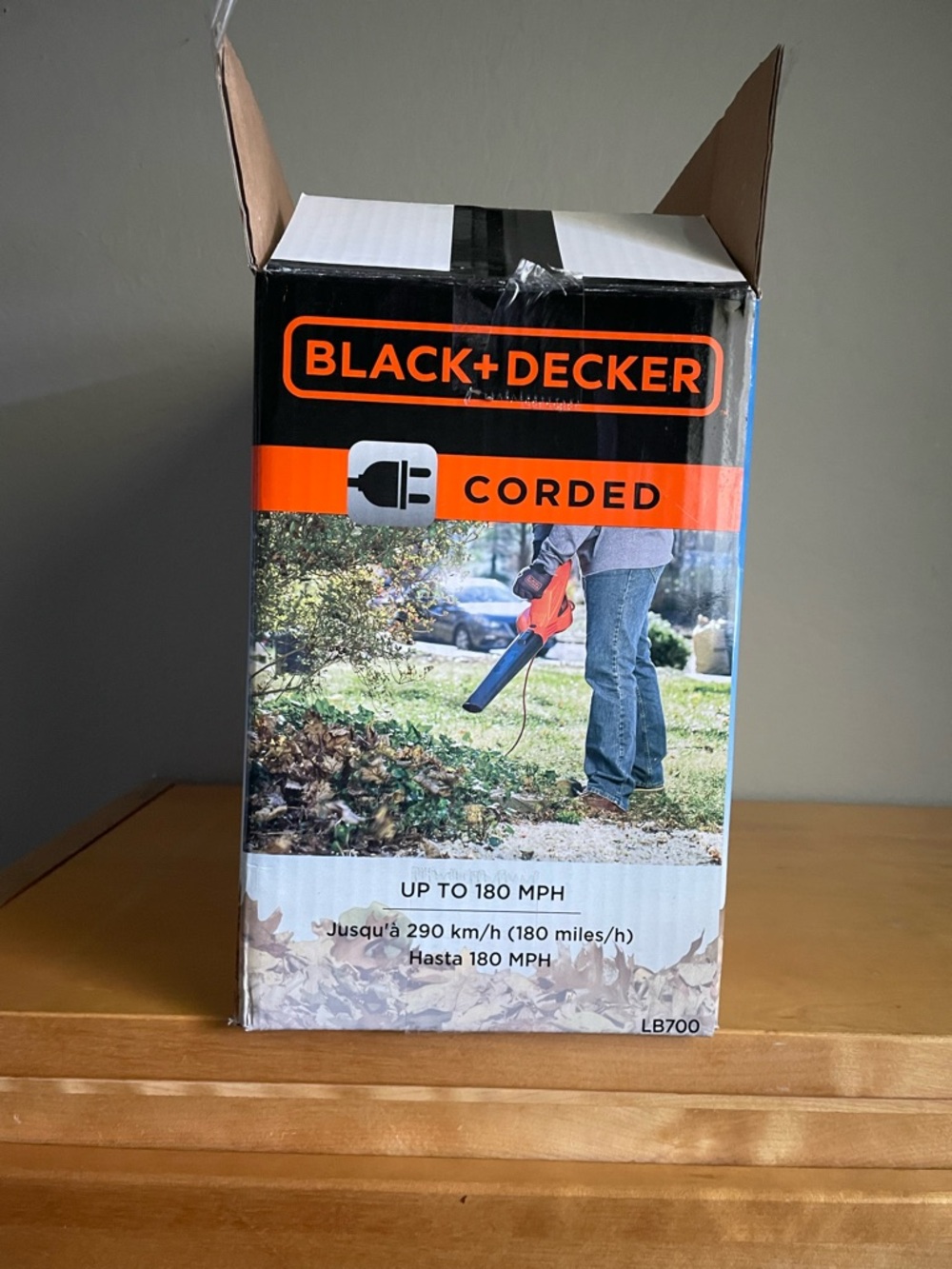 Black & Decker Orange and Black Corded Handheld Leaf Blower - Picture 6 of 7